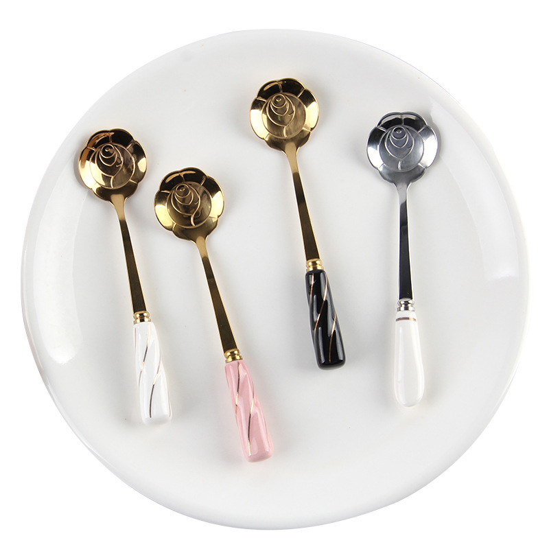 Zastawa stołowa Łyżka do miesz – Gold Cutlery Flatware recenzja i cena